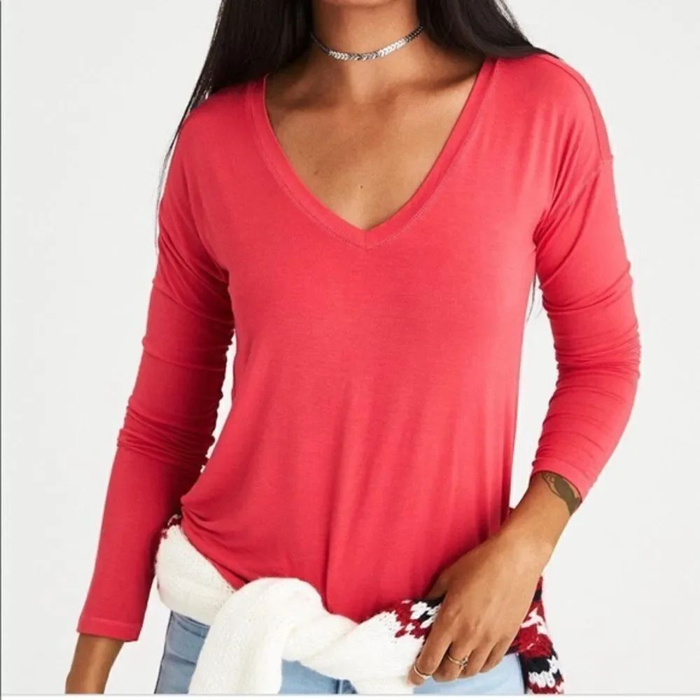 ✨ AE Plush Long Sleeve V-Neck T-Shirt✨